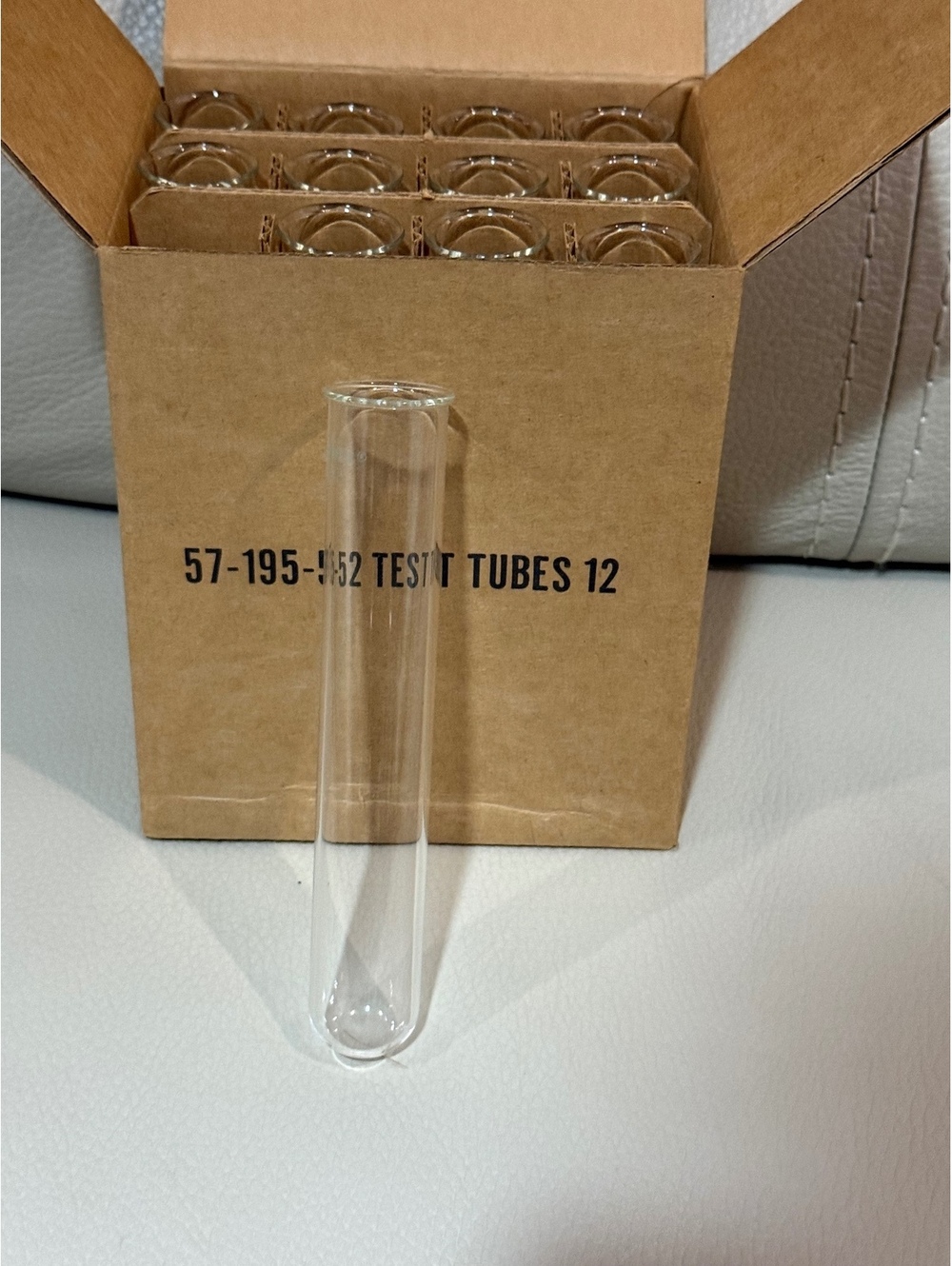 Sargent-Welch / Fisher Science Grade Glass Test Tubes with Rims (12 Count Box)